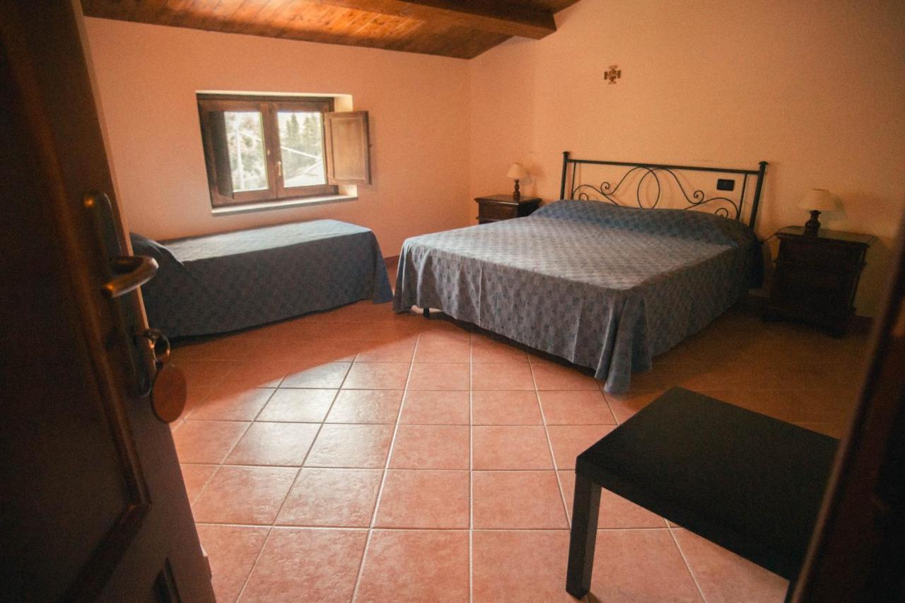 I Cedri Agriturismo Biologico Orsomarso Luaran gambar